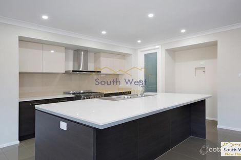Property photo of 13 Kirby Way Oran Park NSW 2570