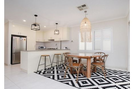 12c Muriel Ave, Innaloo, WA 6018