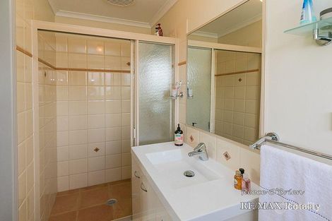 Property photo of 27 Magpie Court Eli Waters QLD 4655