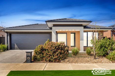 13 Coliseum Ave, Donnybrook, VIC 3064