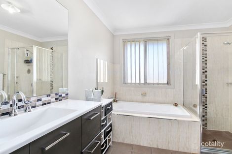 Property photo of 6 Kew Road Hoxton Park NSW 2171