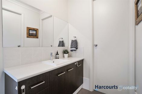 Property photo of 7 Harris Place Seaton SA 5023