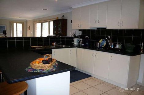 Property photo of 13 Macadamia Close Jerrabomberra NSW 2619