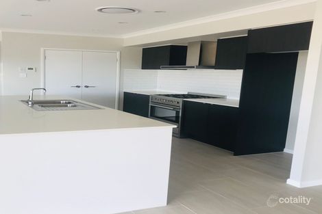 Property photo of 7 Loch Lomond Avenue Heddon Greta NSW 2321
