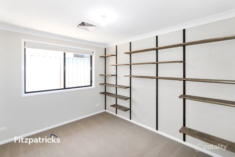 Property photo of 35 Avocet Drive Estella NSW 2650