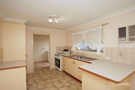Property photo of 5/108 Undurra Drive Glenfield Park NSW 2650