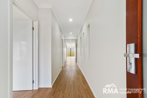 Property photo of 7 Grampians Avenue Werribee VIC 3030