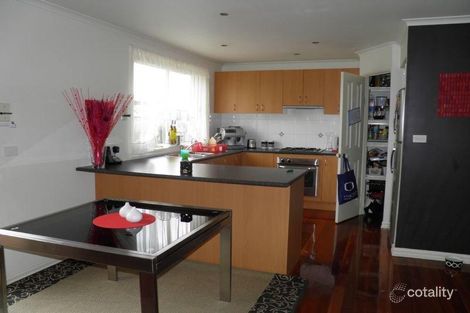 Property photo of 27 Eisner Street St Albans VIC 3021