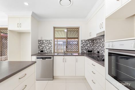 Property photo of 27 Manettia Street Wynnum West QLD 4178