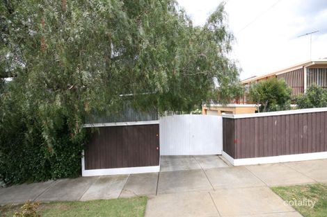 79 Thornhill Rd, Highton, VIC 3216