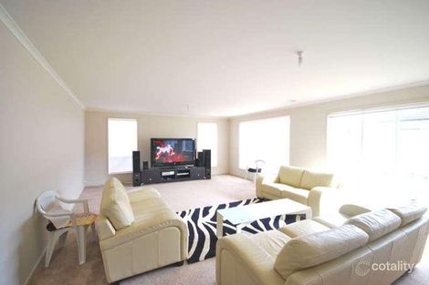 Property photo of 1 Pharaoh Drive Cranbourne VIC 3977