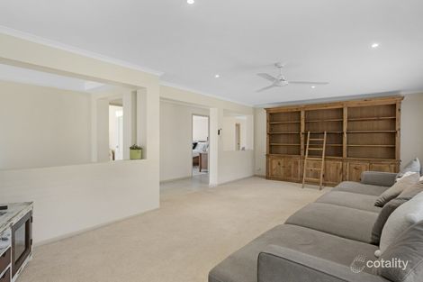 Property photo of 32 Kelsey Circuit Nerang QLD 4211