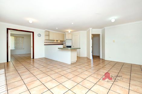 Property photo of 2 Firebush Glen Glen Iris WA 6230