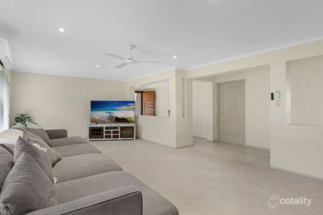 Property photo of 32 Kelsey Circuit Nerang QLD 4211