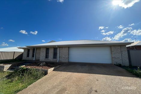 Property photo of 13 London Court Gracemere QLD 4702
