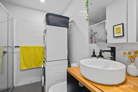 Property photo of 405/135-137 Roden Street West Melbourne VIC 3003