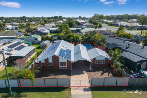 89 Limpus St, Urangan, QLD 4655