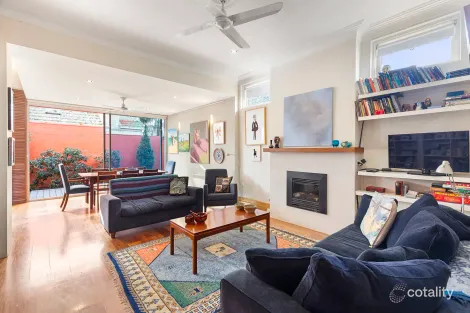 Property photo of 2 Thackeray Street Elwood VIC 3184