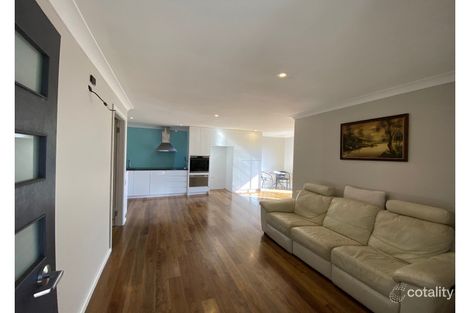 Property photo of 9 Roebourne Street Yarrawarrah NSW 2233