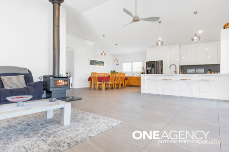 23 Gerringong St, Currarong, NSW 2540