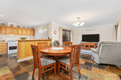 Property photo of 9 Bunnett Road Knoxfield VIC 3180