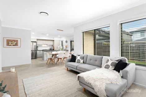 Property photo of 8 Elsa Glade Tallawong NSW 2762
