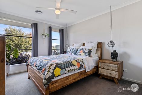 Property photo of 60 Tobin Crescent Epsom VIC 3551