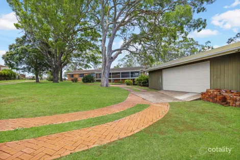 232-242 Greenwattle St, Wilsonton Heights, QLD 4350