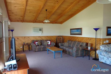 Property photo of 68 Wattle Grove Loch Sport VIC 3851