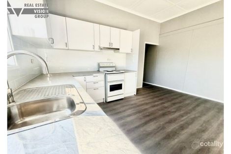 Property photo of 2/93 Ruby Street Emerald QLD 4720