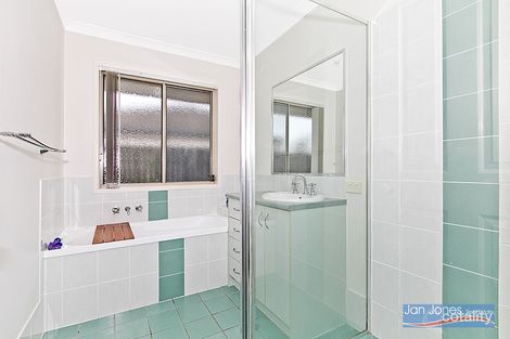 Property photo of 1/23 McKillop Street Rothwell QLD 4022