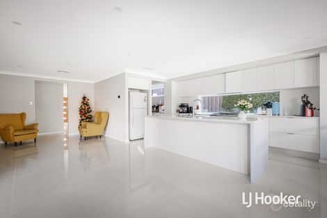 Property photo of 27 Bannaby Crescent Schofields NSW 2762