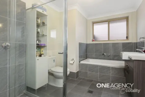 Property photo of 19 Colman Close Ropes Crossing NSW 2760