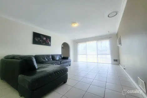 Property photo of 47 Lunar Way Beckenham WA 6107
