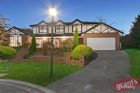 Property photo of 4 Oakridge Close Lysterfield South VIC 3156