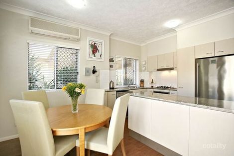 Property photo of 1/41 Racecourse Road Hamilton QLD 4007