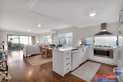Property photo of 54 Shorehaven Boulevard Alkimos WA 6038