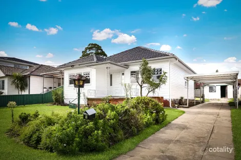 1 Phyllis Cres, Guildford, NSW 2161