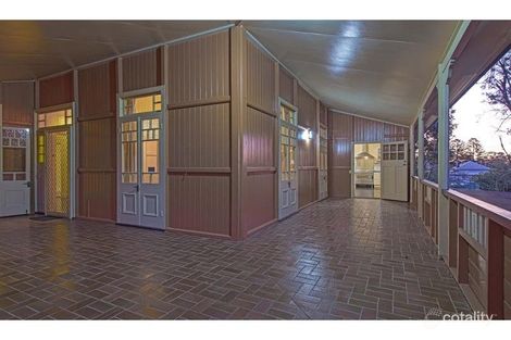 Property photo of 87 Nicholas Street Ipswich QLD 4305