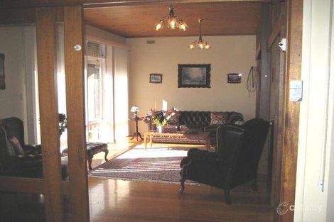 Property photo of 41 Ranfurlie Drive Glen Waverley VIC 3150