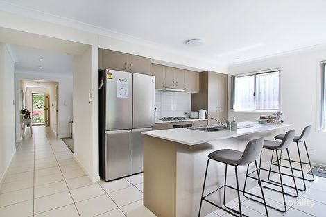 Property photo of 4 Poppy Crescent Springfield Lakes QLD 4300