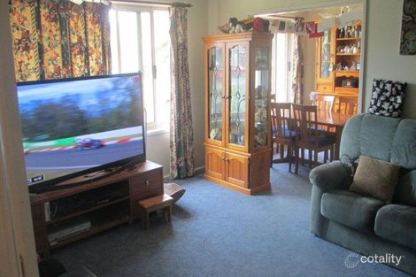 Property photo of 3 Bower Place Kambah ACT 2902
