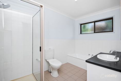 Property photo of 33 Derby Grove Flora Hill VIC 3550