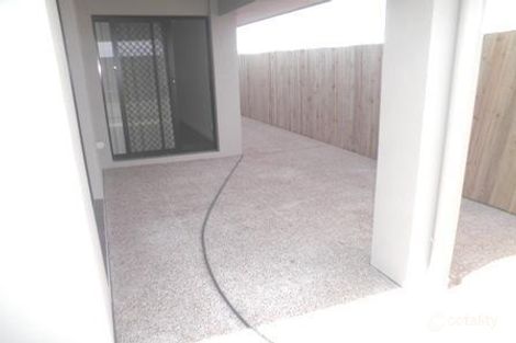 36 Lamatia Dr, Mountain Creek, QLD 4557