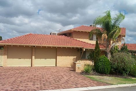 Property photo of 2 Wildwood Heights Leeming WA 6149