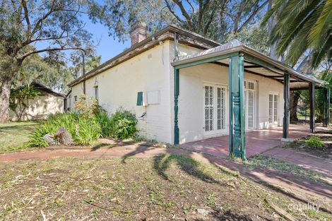 17 Bassendean Pde, Bassendean, WA 6054