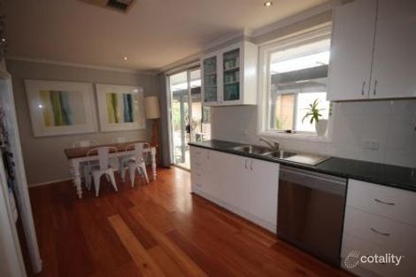 Property photo of 40 Washington Drive Oakleigh South VIC 3167