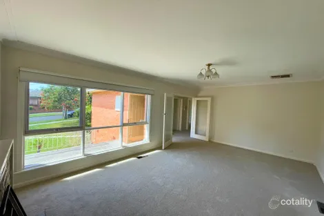 Property photo of 3 Cassinia Avenue Ashwood VIC 3147