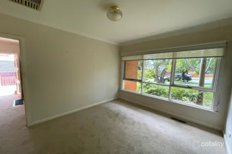 Property photo of 3 Cassinia Avenue Ashwood VIC 3147