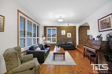 Property photo of 21 Arnside Crescent Westmeadows VIC 3049